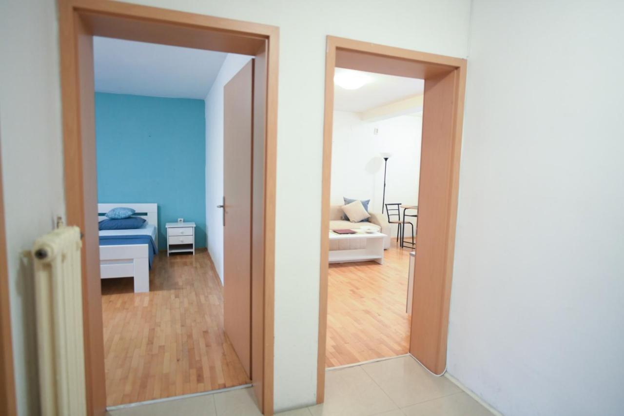 Elena Apartment สโกเปีย ภายนอก รูปภาพ