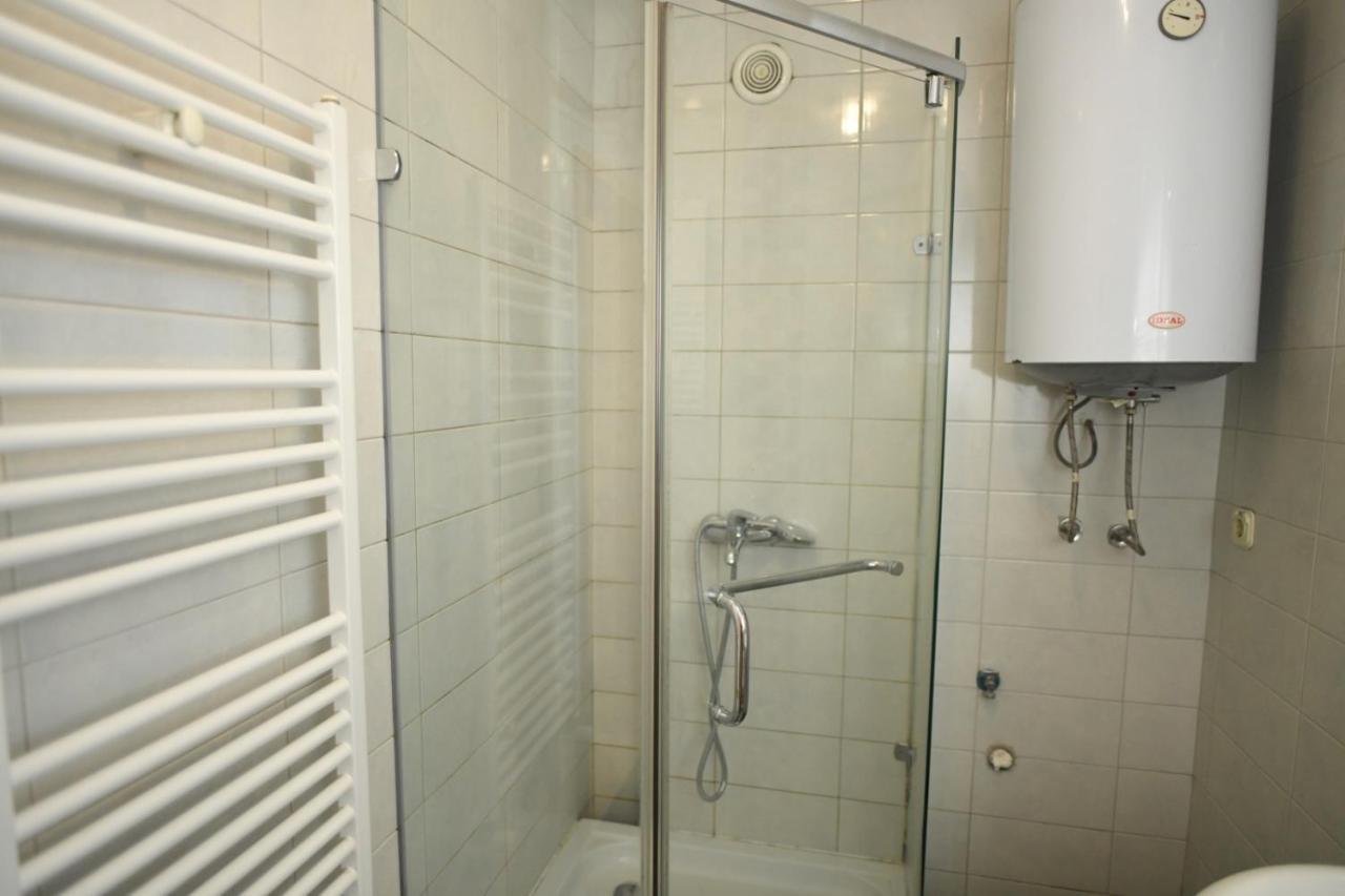 Elena Apartment สโกเปีย ภายนอก รูปภาพ